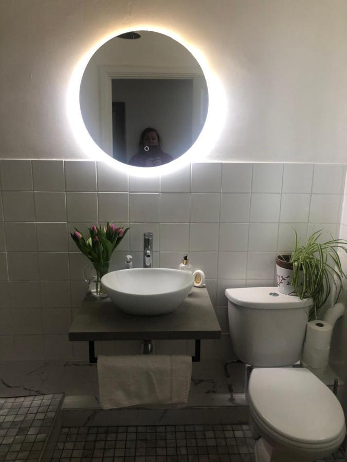 شقة Super Location 1Min From Metro 10Min From Camden لندن المظهر الخارجي الصورة